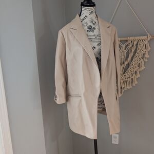Esqualo vegan leather blazer Gorgeous Cream Open Front 3/4 Sleeve Size 6